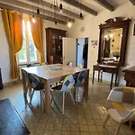 Maison De Charme Grézillac