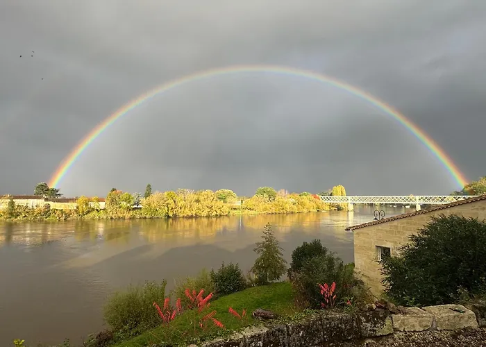 Maison De Charme * Grézillac